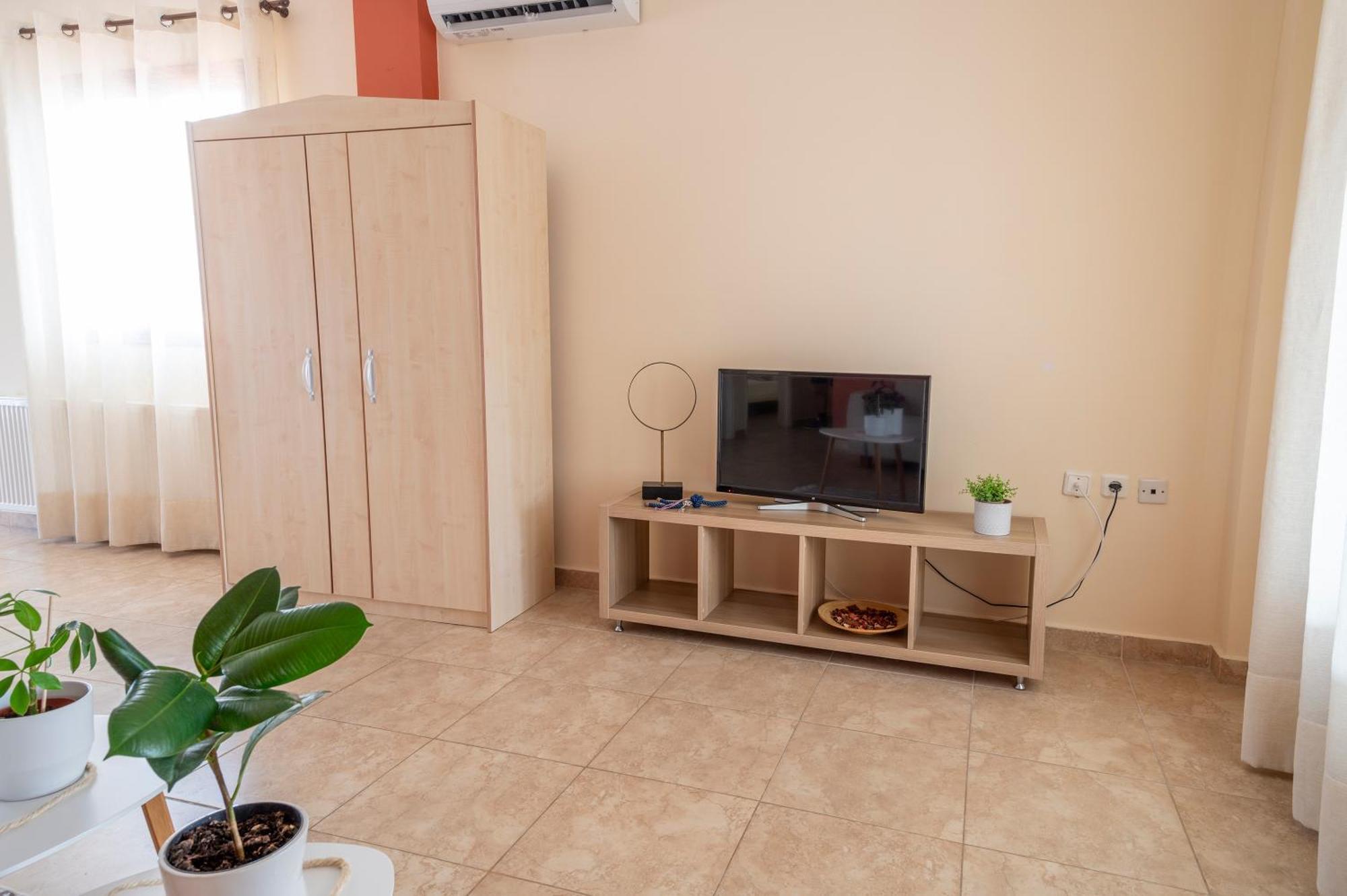 Stamatia Suites Asproválta Luaran gambar